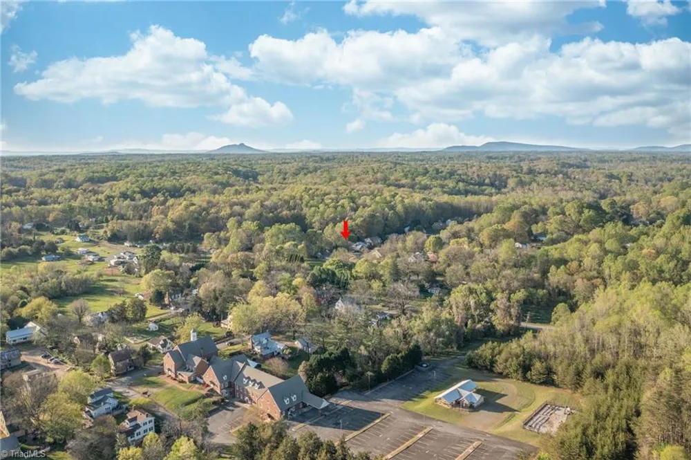 110 Town Lot Drive Pfafftown, NC 27040