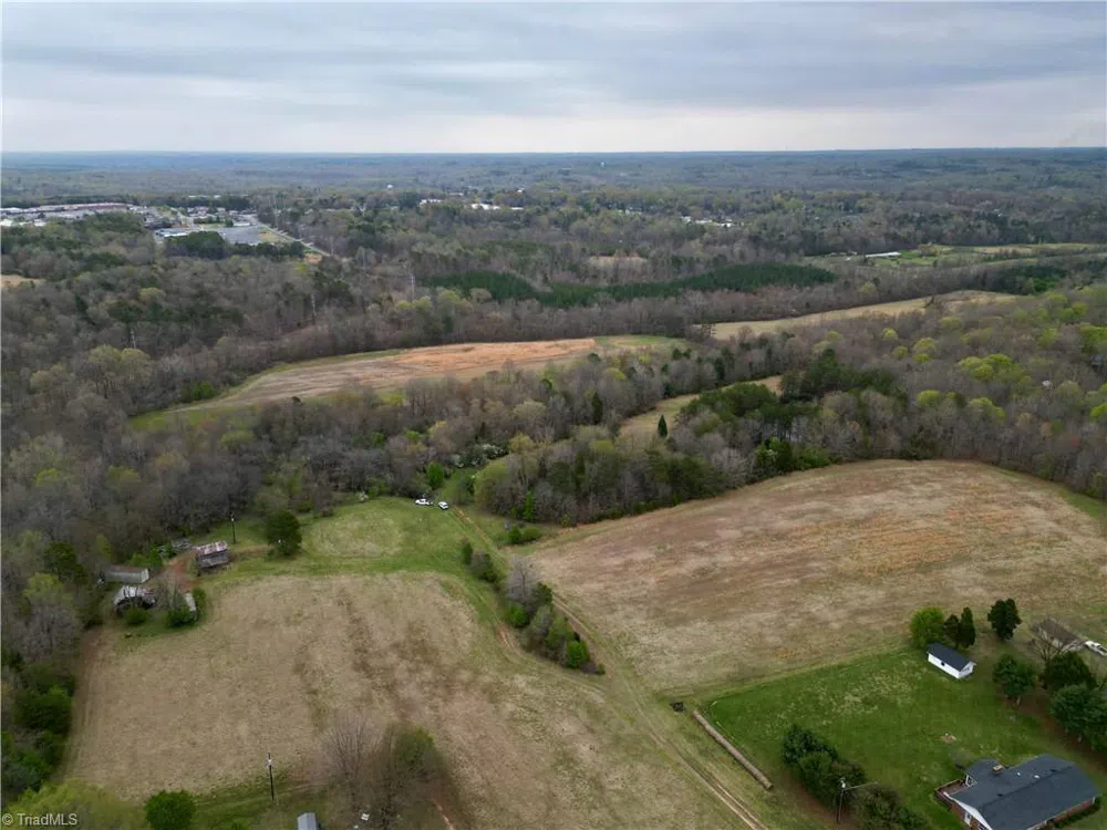 44 +/- AC Island Drive Madison, NC 27025