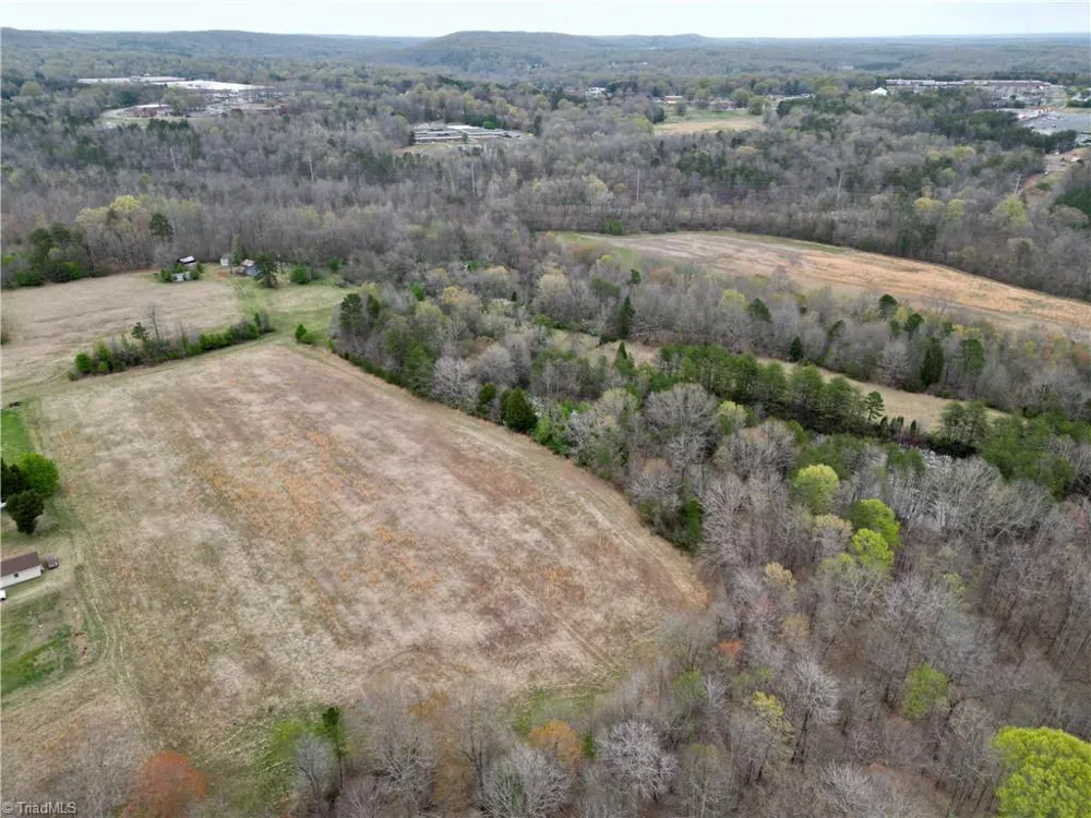 44 +/- AC Island Drive Madison, NC 27025