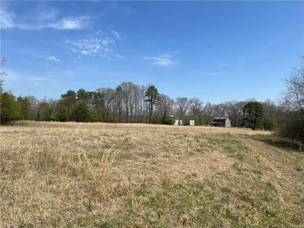 44 +/- AC Island Drive Madison, NC 27025