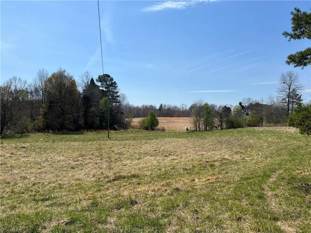44 +/- AC Island Drive Madison, NC 27025