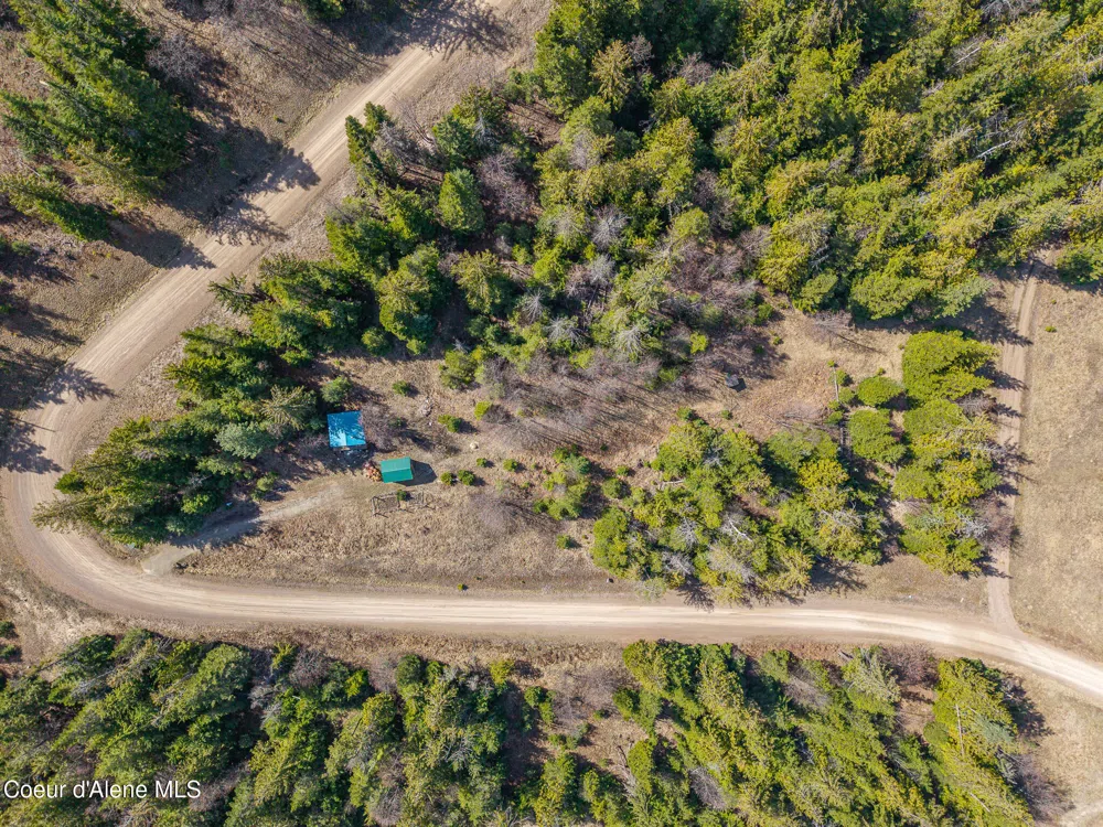 940 Sled Run Trail Clark Fork, ID 83811