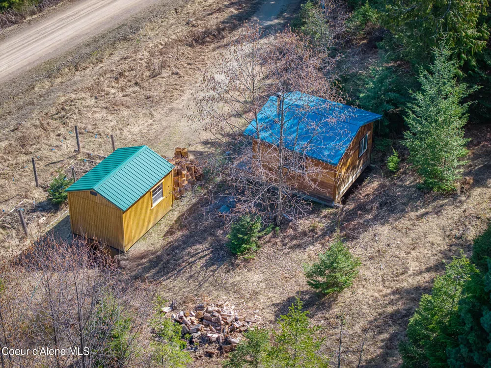 940 Sled Run Trail Clark Fork, ID 83811