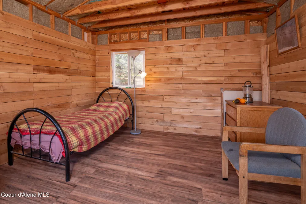 940 Sled Run Trail Clark Fork, ID 83811