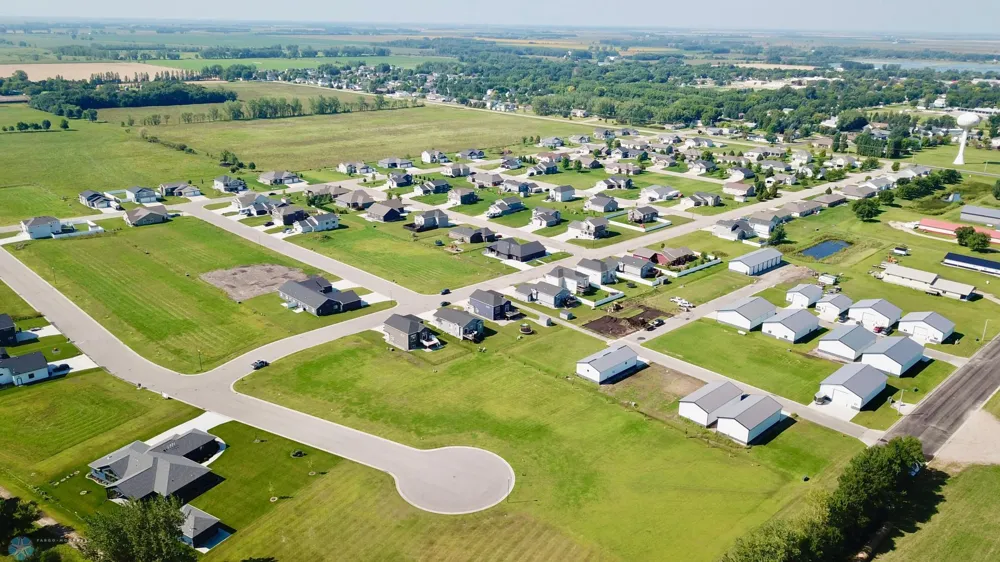 209 19 Street Circle NE Barnesville, MN 56514