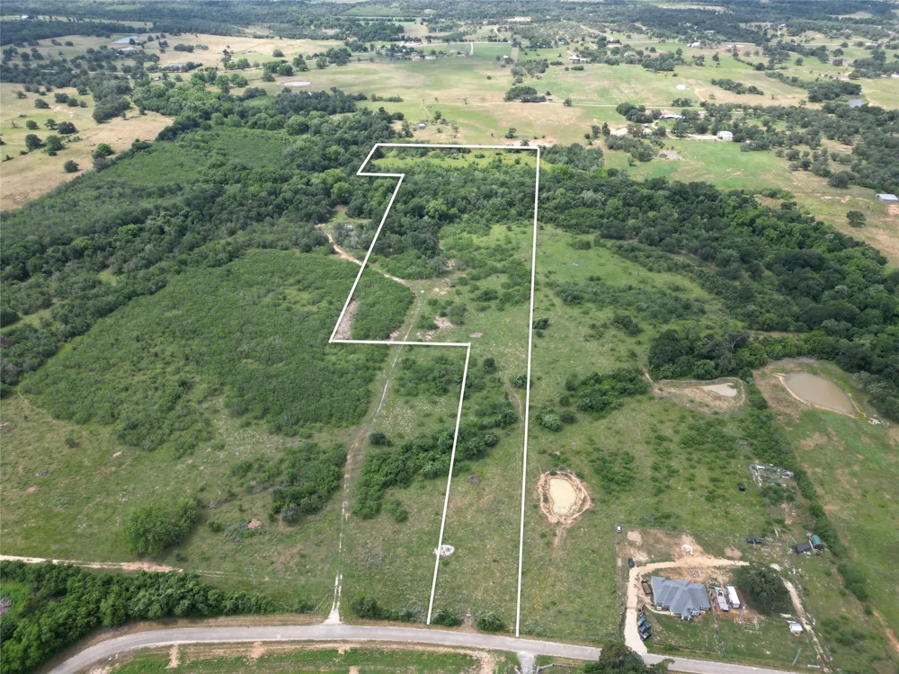 285 Watterson School Road Red Rock, TX 78662