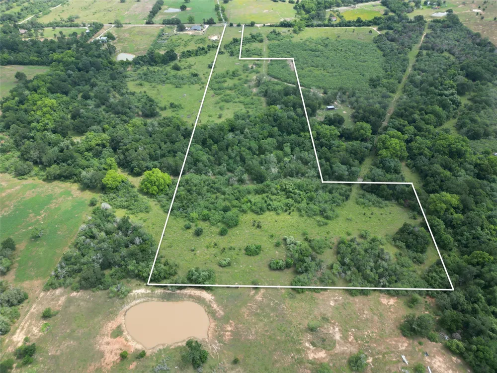 285 Watterson School Road Red Rock, TX 78662