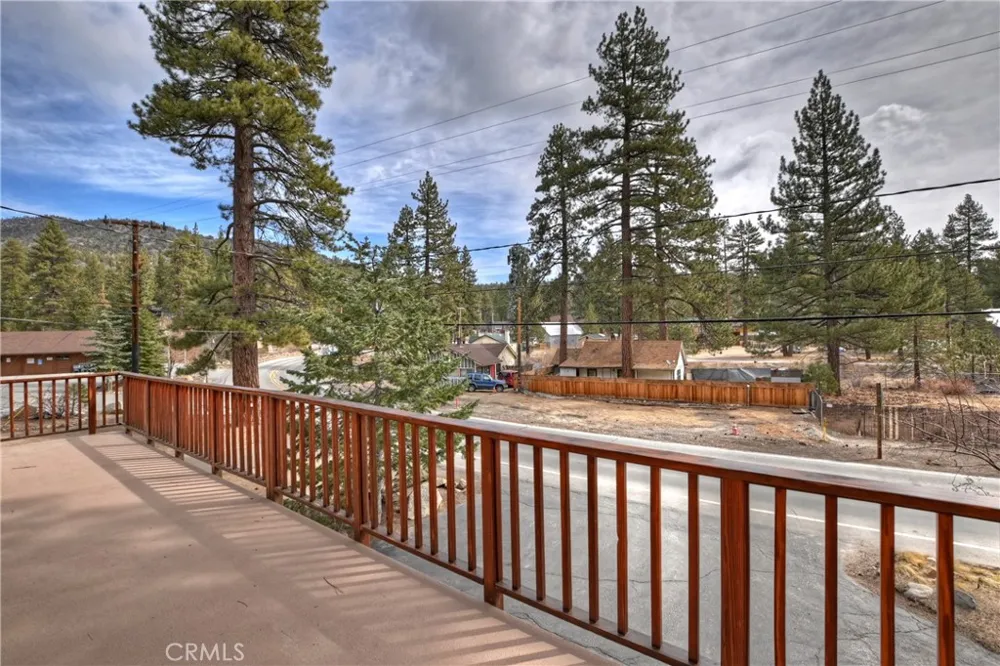 39128 North Shore Fawnskin, CA 92333
