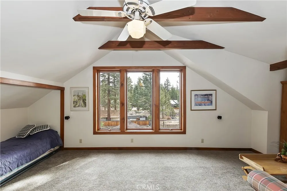 39128 North Shore Fawnskin, CA 92333