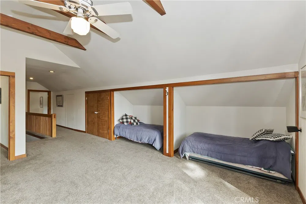 39128 North Shore Fawnskin, CA 92333