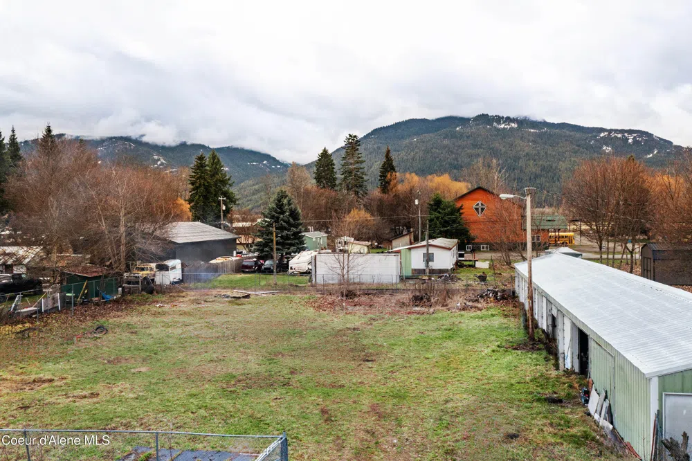 102 E 2nd Avenue Clark Fork, ID 83811