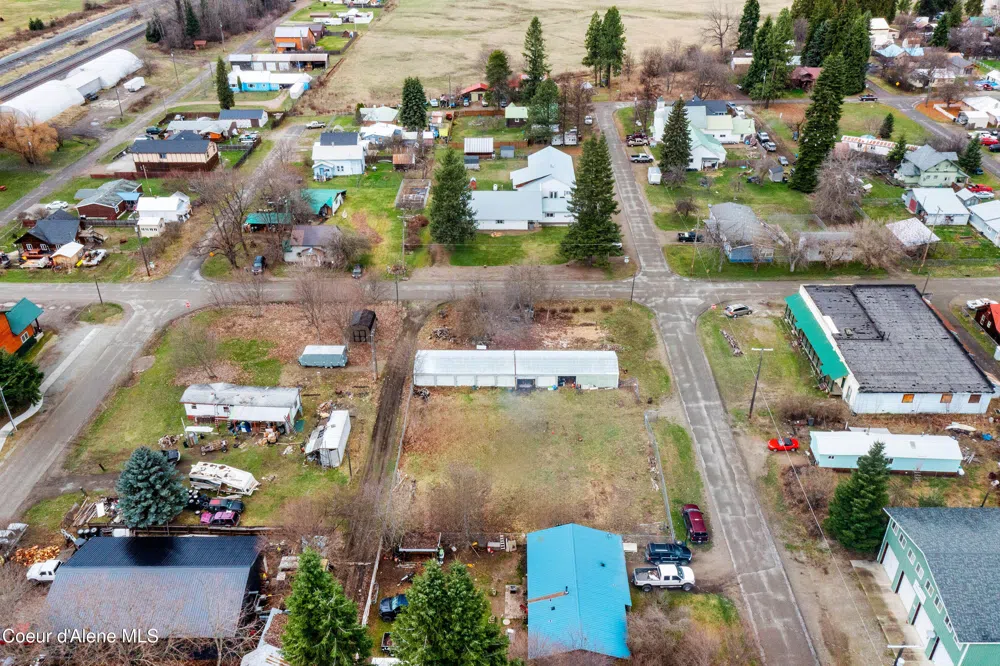 102 E 2nd Avenue Clark Fork, ID 83811