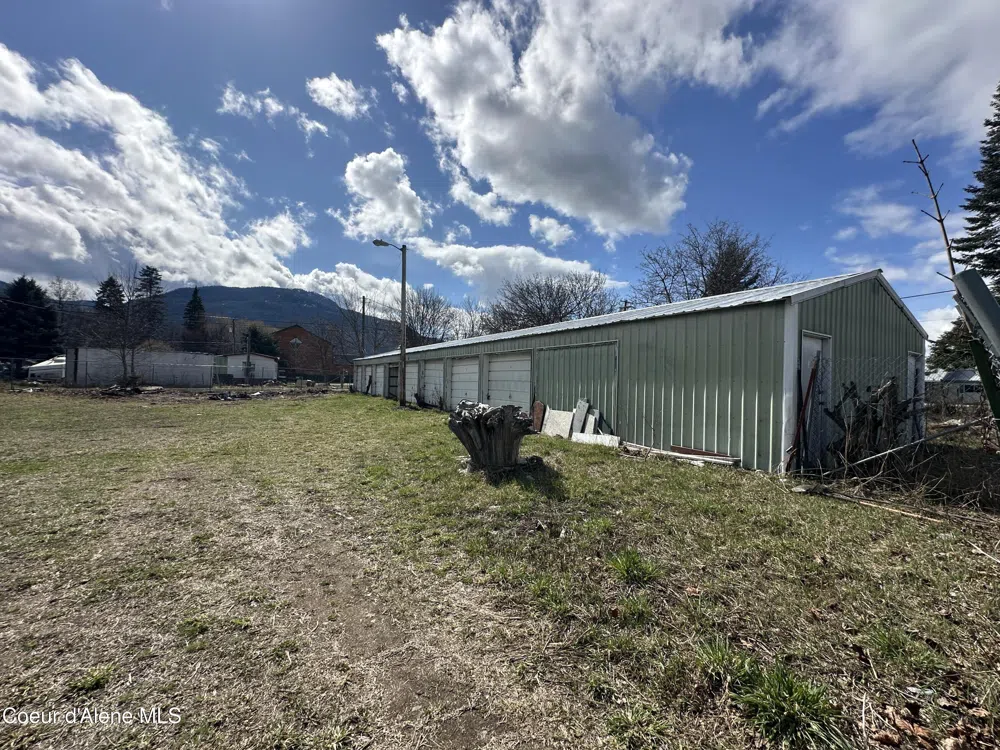 102 E 2nd Avenue Clark Fork, ID 83811