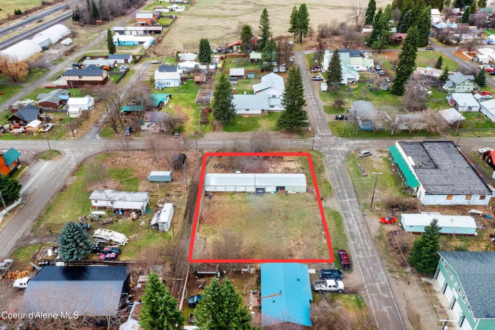 102 E 2nd Avenue Clark Fork, ID 83811