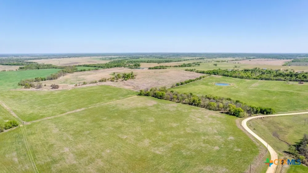 3550 County Road 273 Rosebud, TX 76570