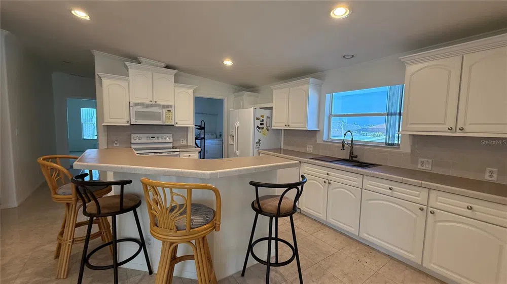 67 WINDMILL BOULEVARD #212O Punta Gorda, FL 33950