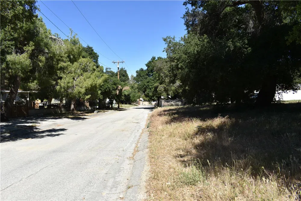 Vac/Sn Luis Potosi/Vic Eljorna Green Valley, CA 91350