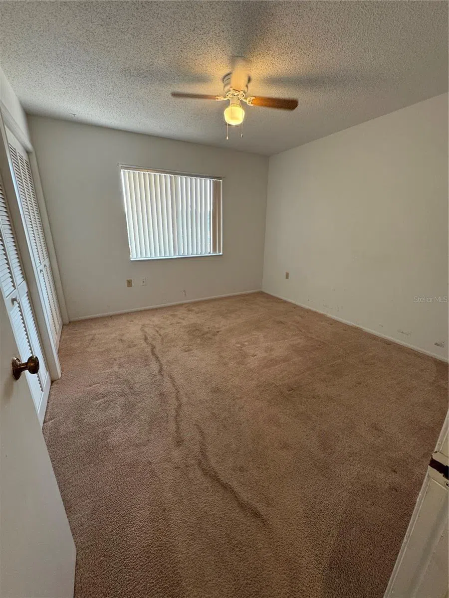 106 LAKESIDE COURT Oldsmar, FL 34677