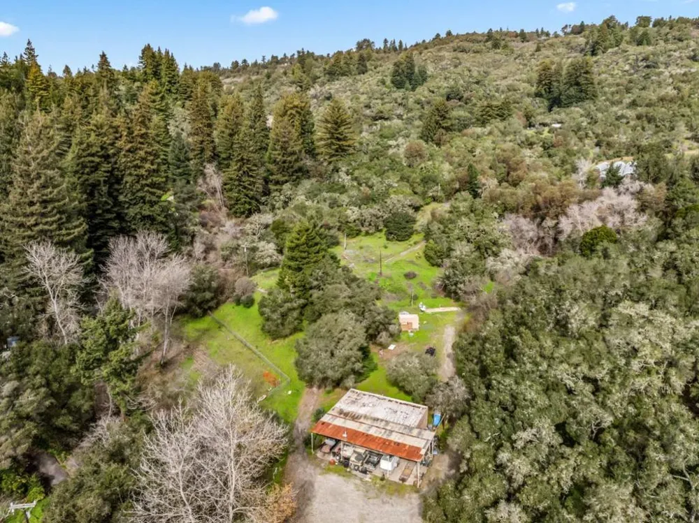 530 Apple Valley Lane Watsonville, CA 95076
