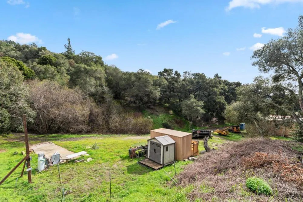 530 Apple Valley Lane Watsonville, CA 95076