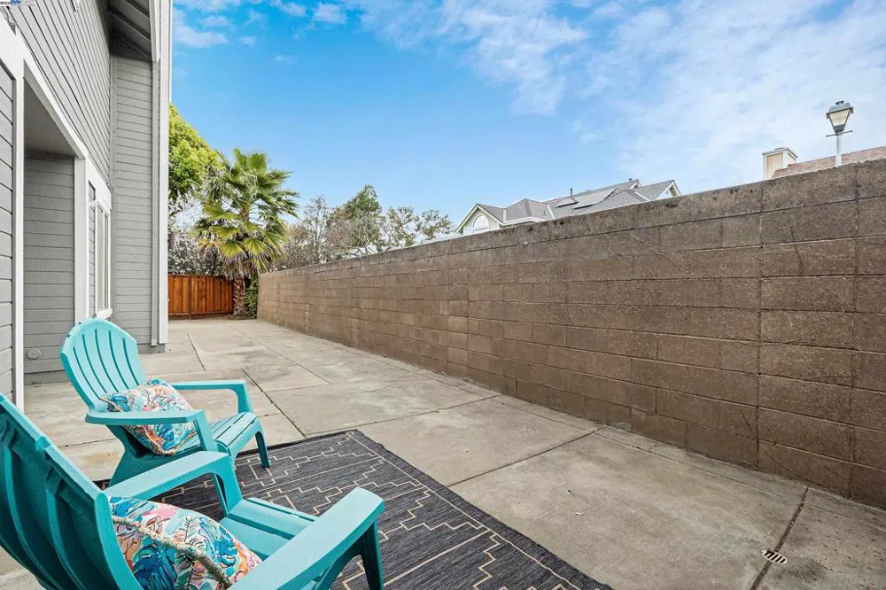 238 Mavis Dr Pleasanton, CA 94566