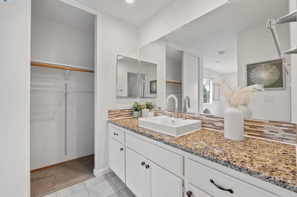 238 Mavis Dr Pleasanton, CA 94566