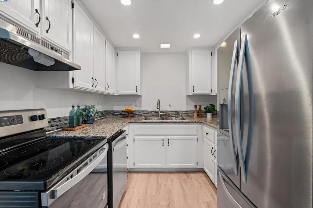 238 Mavis Dr Pleasanton, CA 94566
