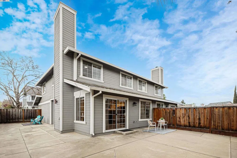 238 Mavis Dr Pleasanton, CA 94566