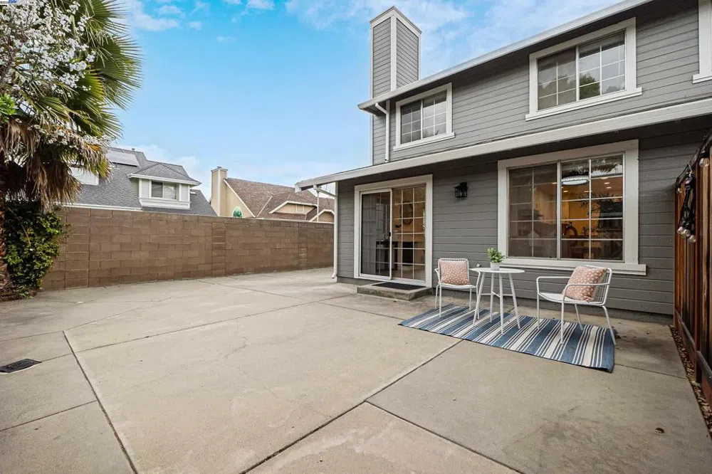 238 Mavis Dr Pleasanton, CA 94566
