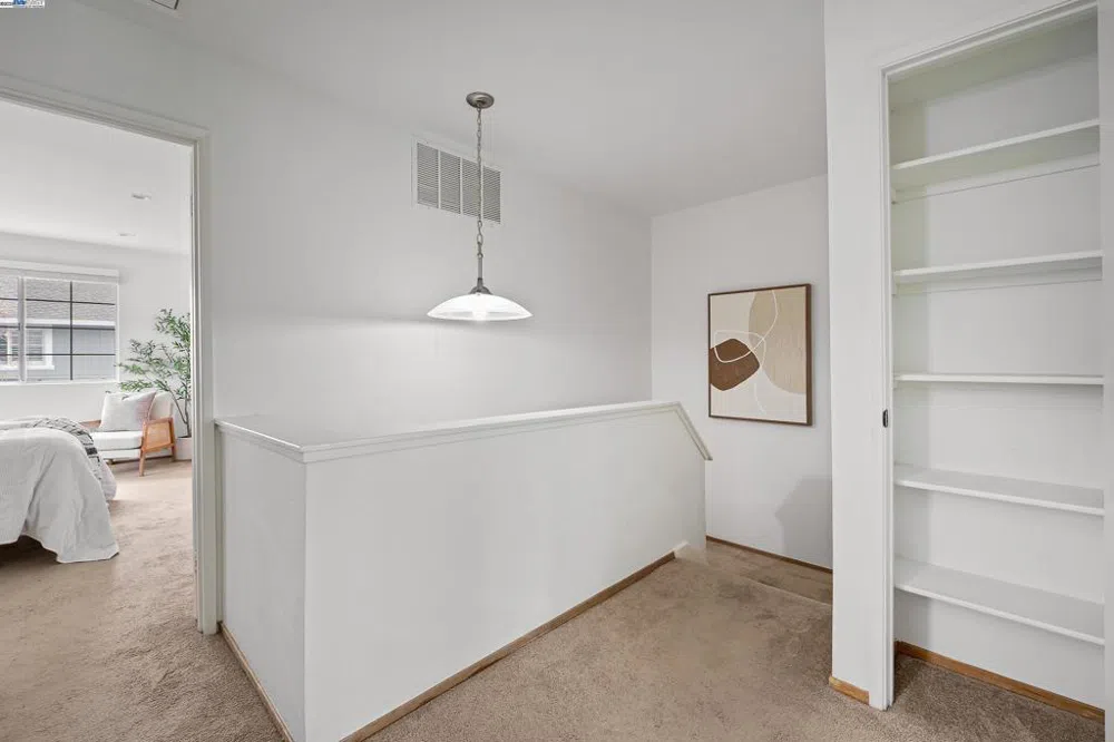 238 Mavis Dr Pleasanton, CA 94566
