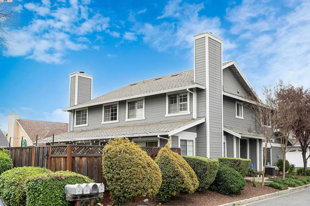 238 Mavis Dr Pleasanton, CA 94566