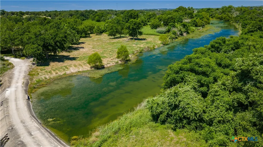 Lost Acres Loop Blanco, TX 78606