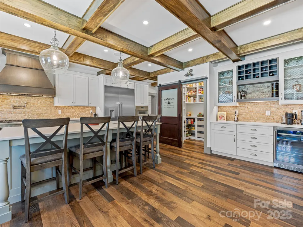 59 W Bradford Hill Road Mills River, NC 28759