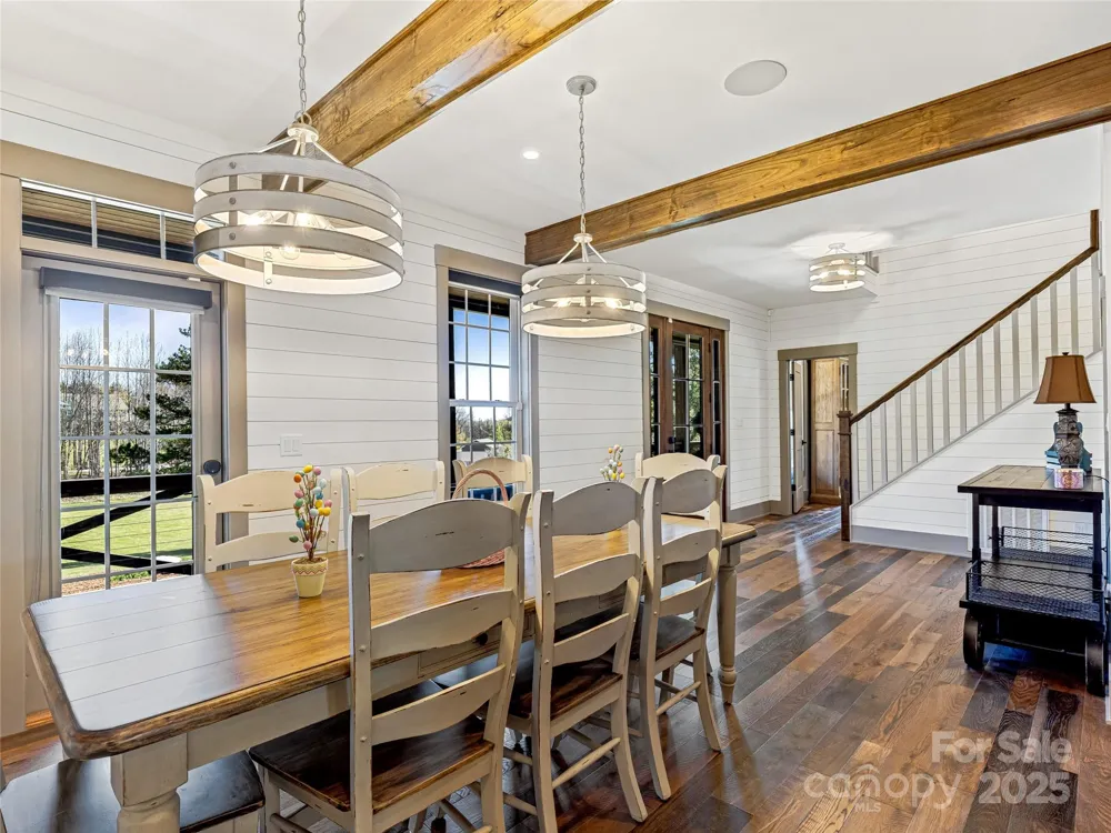 59 W Bradford Hill Road Mills River, NC 28759