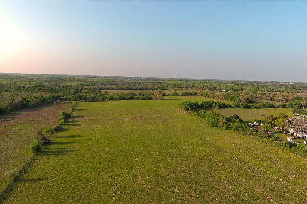 3223 Old Kelley Road Lockhart, TX 78644