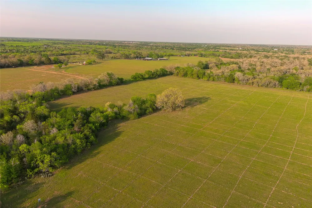 3223 Old Kelley Road Lockhart, TX 78644