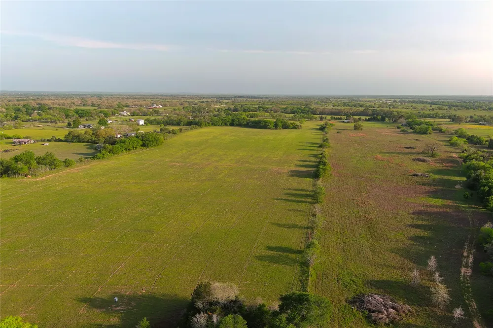 3223 Old Kelley Road Lockhart, TX 78644