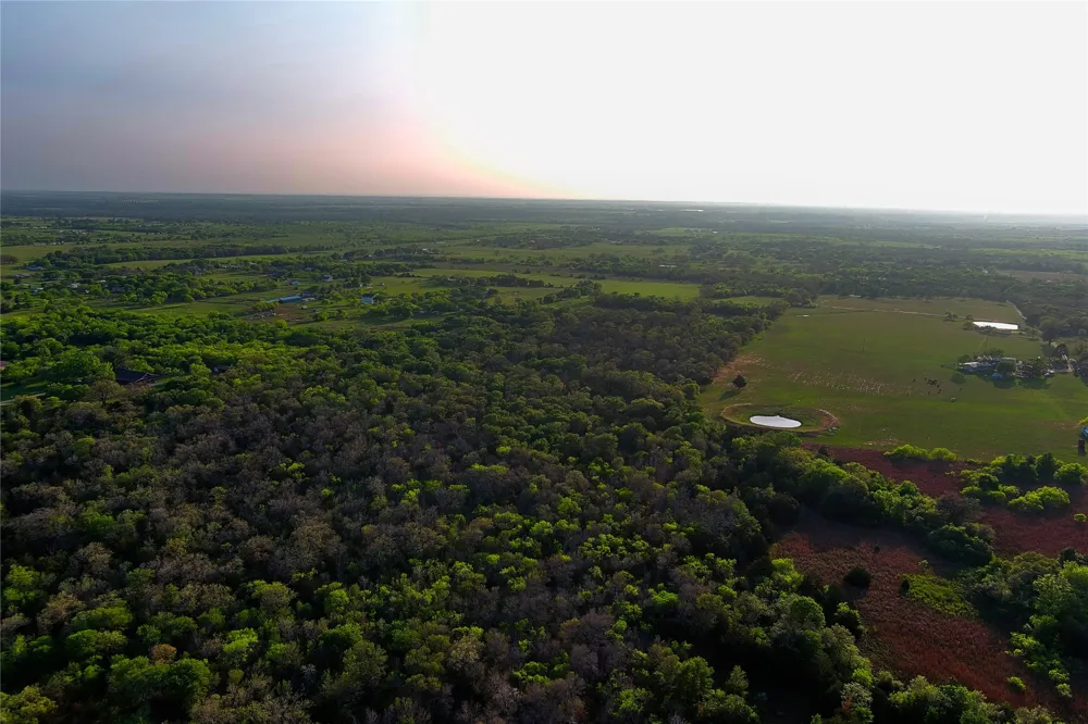 3223 Old Kelley Road Lockhart, TX 78644