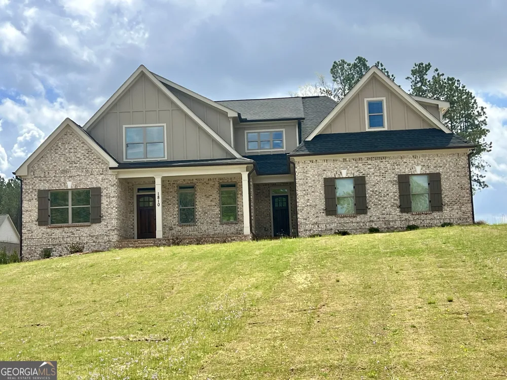 1810 Beebalm DR Statham, GA 30666