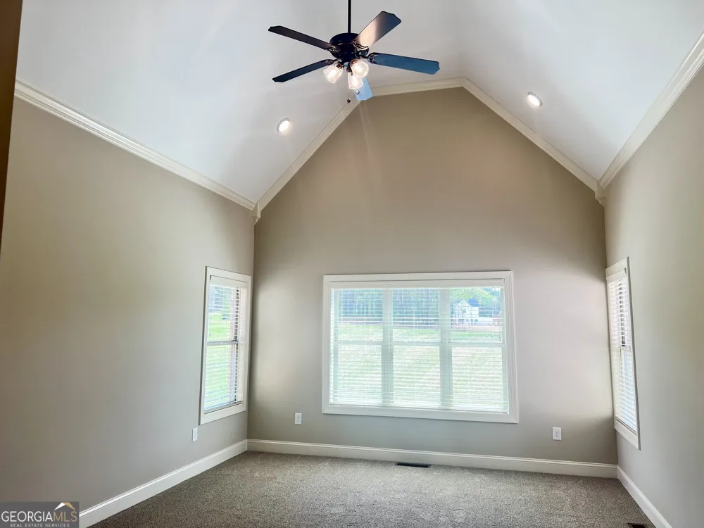 1810 Beebalm DR Statham, GA 30666