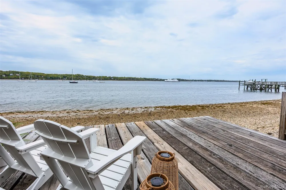 10 Pine Path Port Jefferson, NY 11777