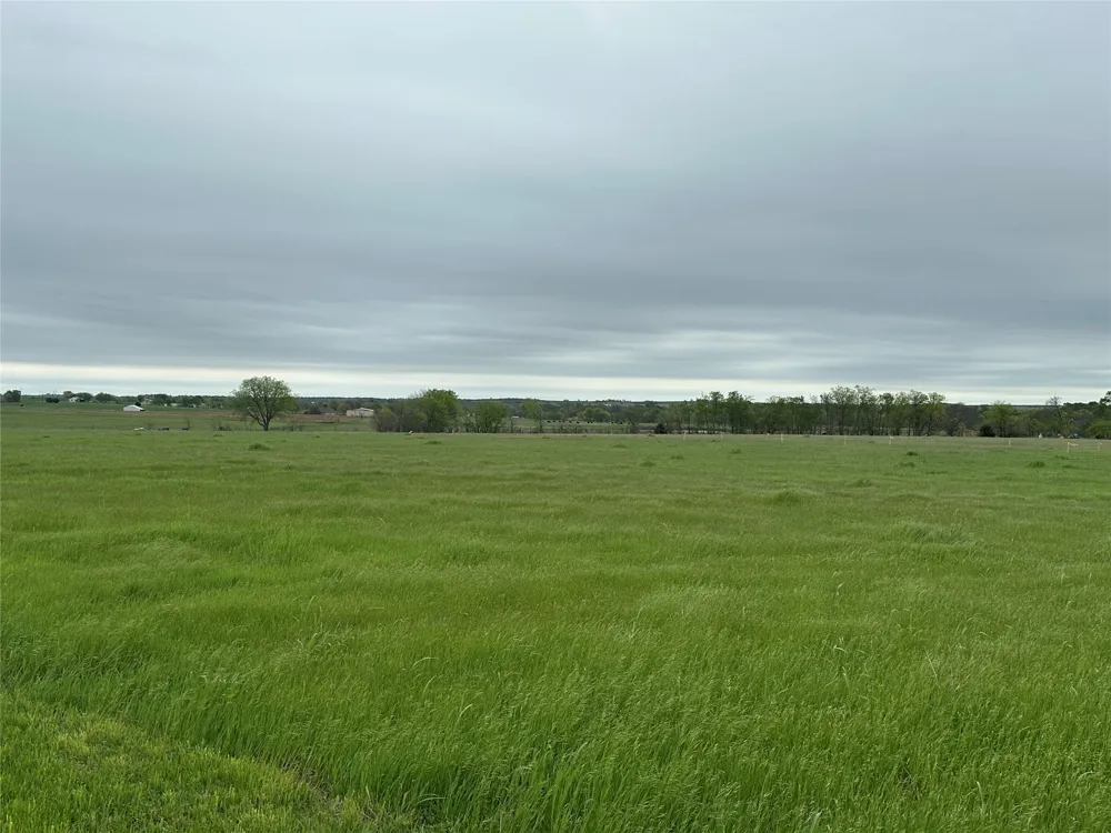 Fm 1198 Muenster, TX 76252