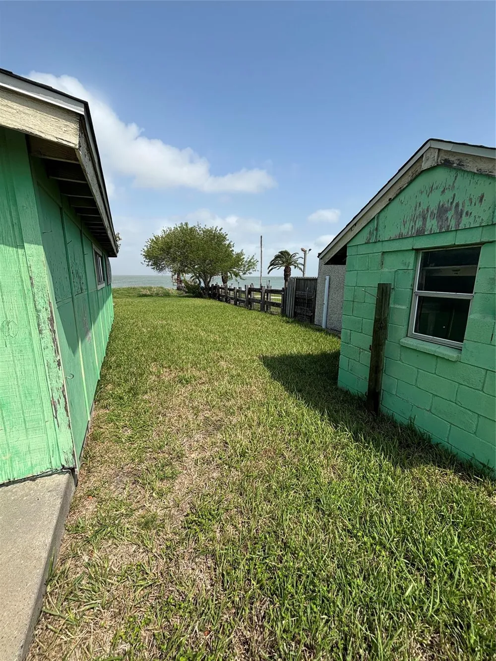4 Copano Ridge Road Rockport, TX 78382