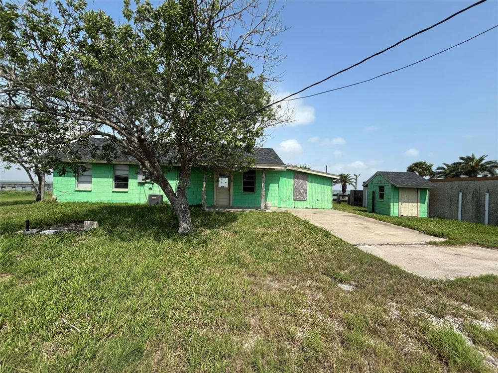 4 Copano Ridge Road Rockport, TX 78382