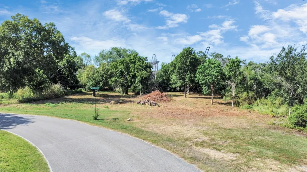 Shadylawn Avenue La Porte, TX 77571