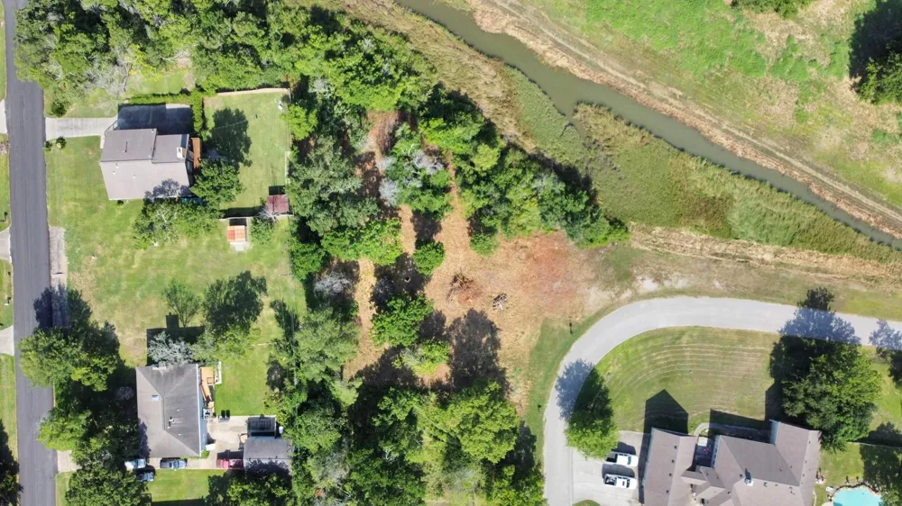 Shadylawn Avenue La Porte, TX 77571