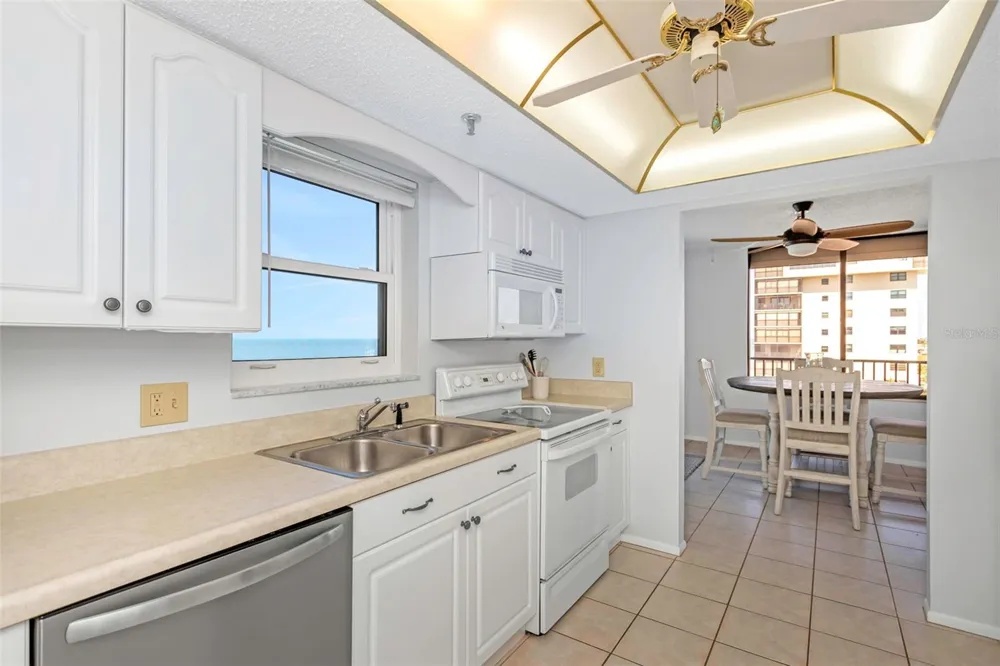 15316 GULF BOULEVARD #604 Madeira Beach, FL 33708