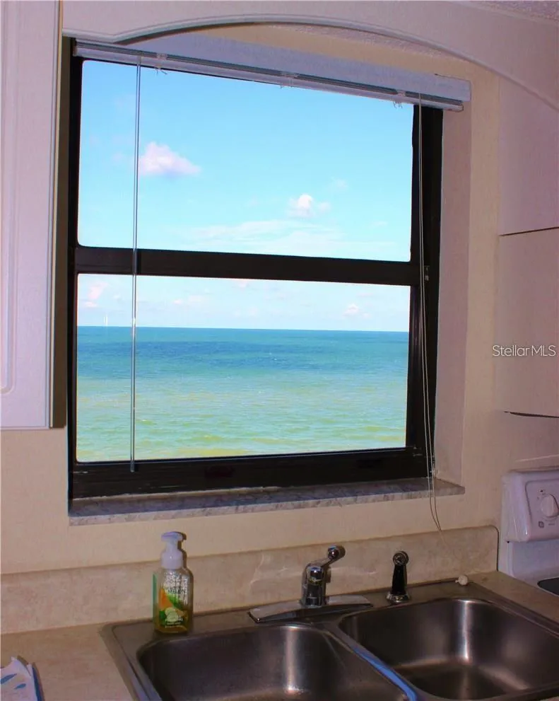 15316 GULF BOULEVARD #604 Madeira Beach, FL 33708