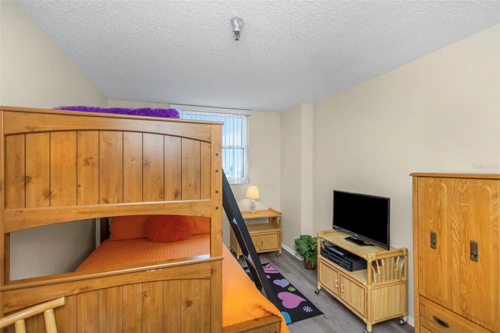 15316 GULF BOULEVARD #604 Madeira Beach, FL 33708