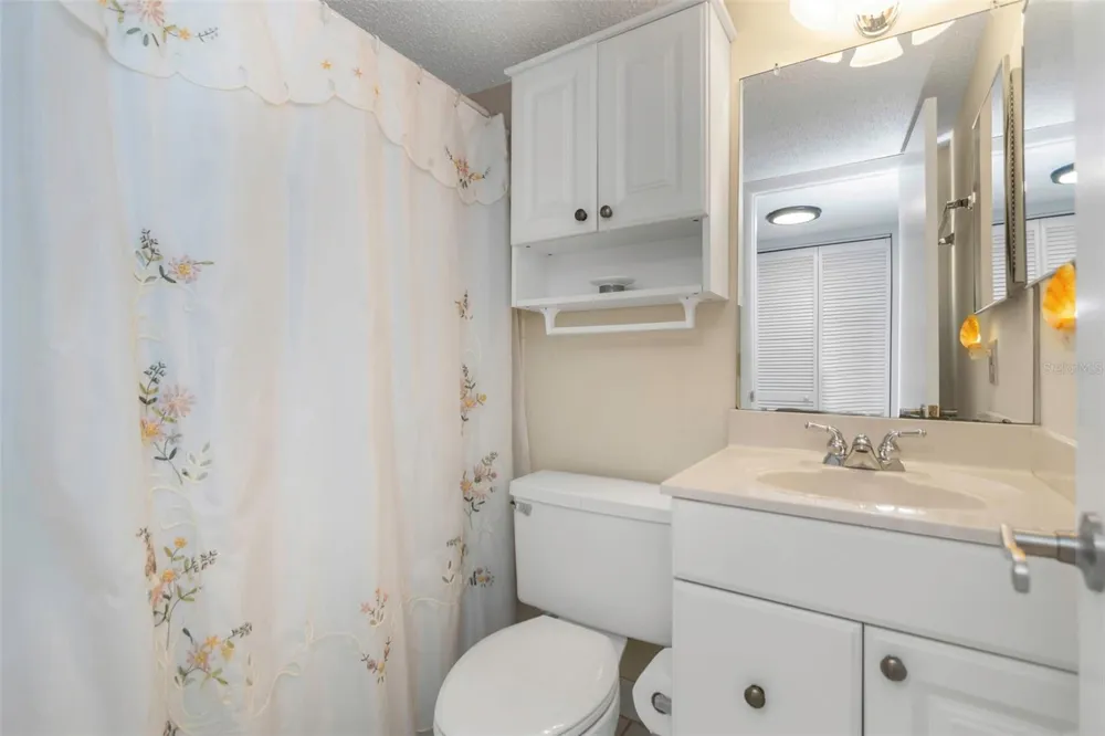 15316 GULF BOULEVARD #604 Madeira Beach, FL 33708